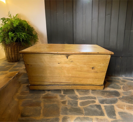 Pitch Pine Blanket Box