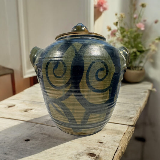 Studio Pottery Swirl Design Ginger Jar